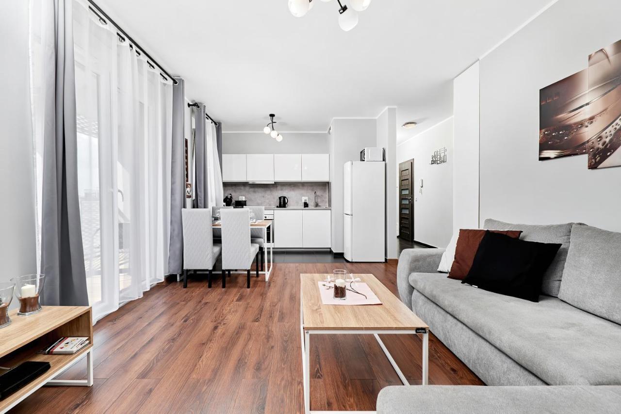 Apartment Wroclaw Sikorskiego With Free Garage By Renters Prestige Exteriör bild