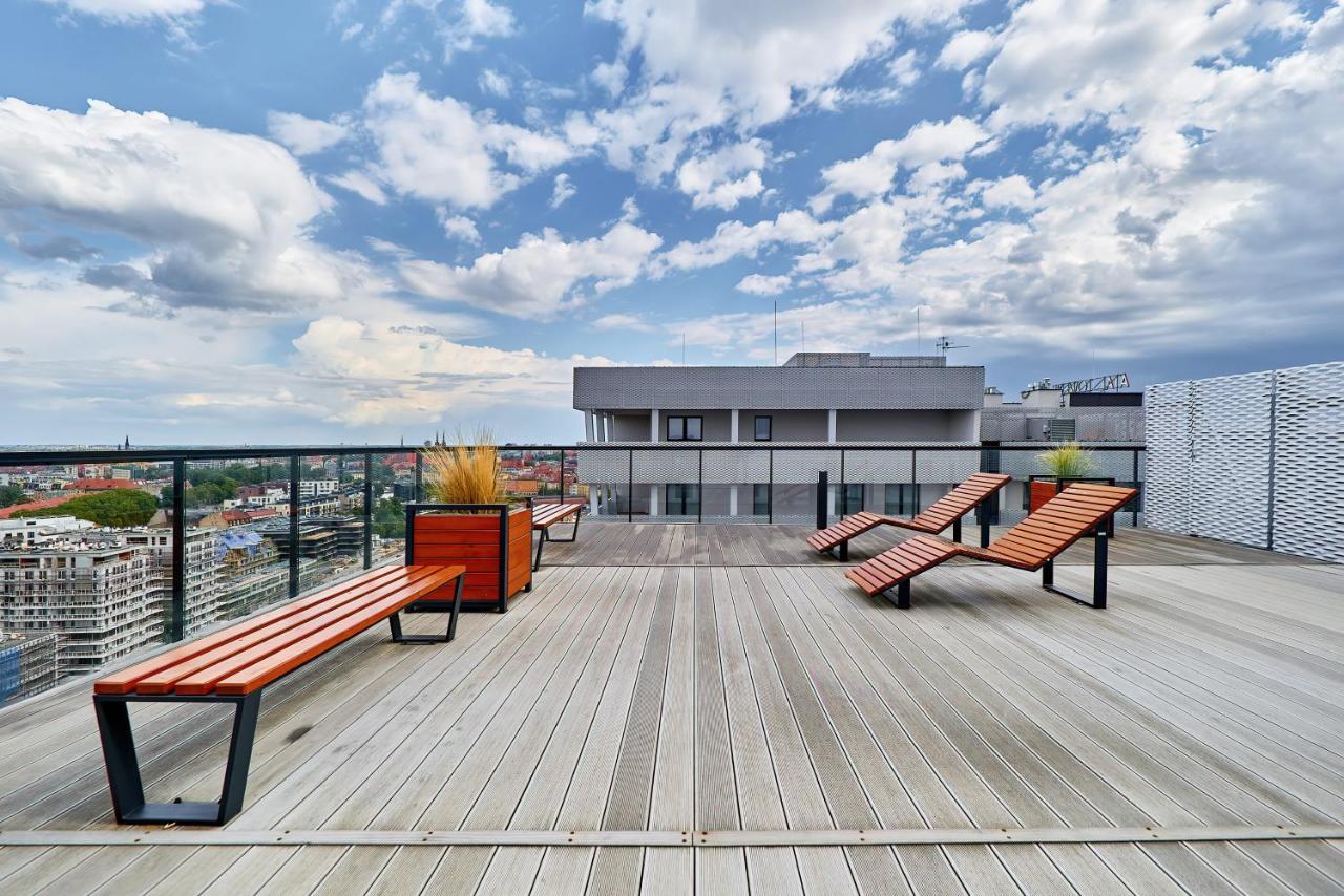Apartment Wroclaw Sikorskiego With Free Garage By Renters Prestige Exteriör bild