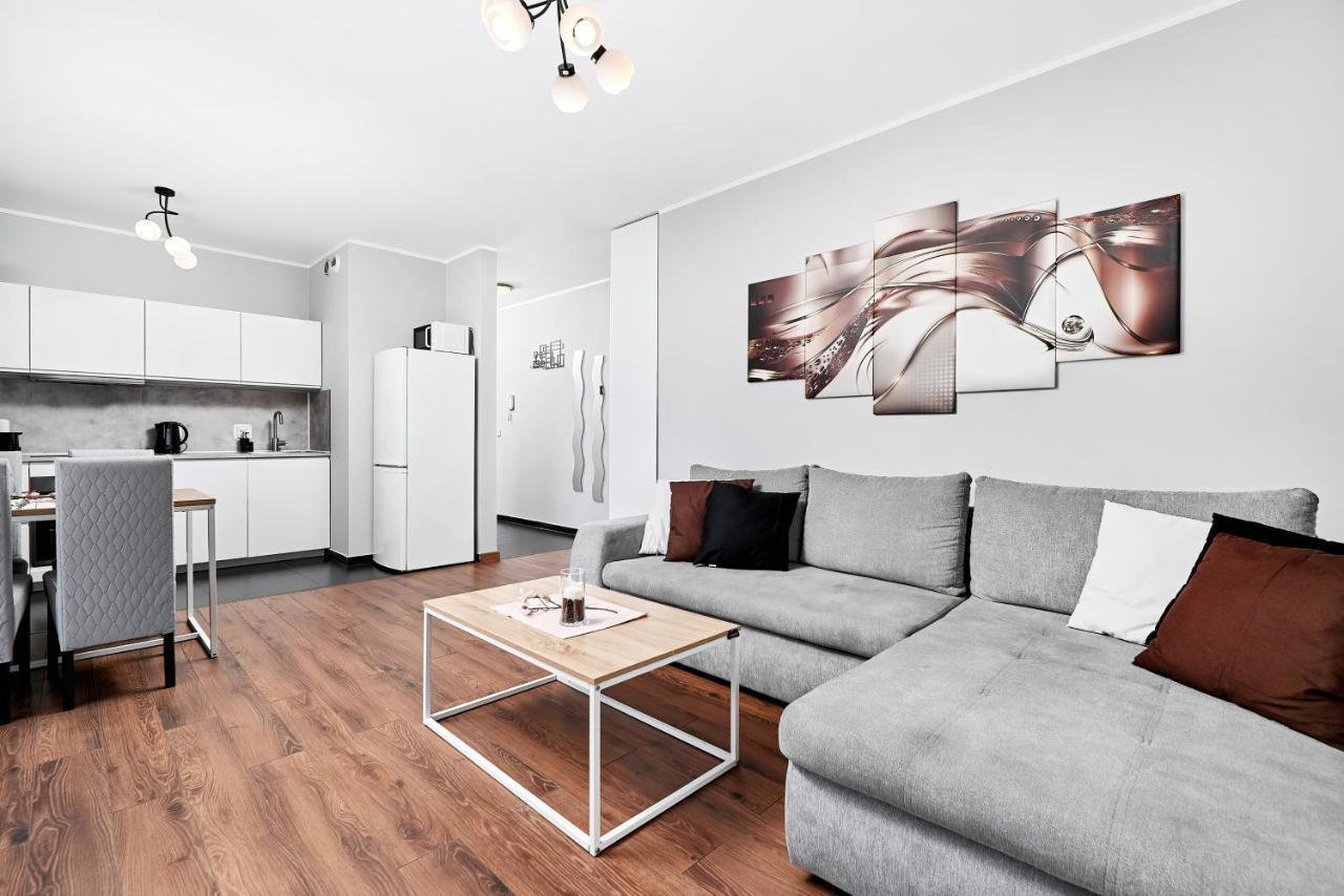 Apartment Wroclaw Sikorskiego With Free Garage By Renters Prestige Exteriör bild