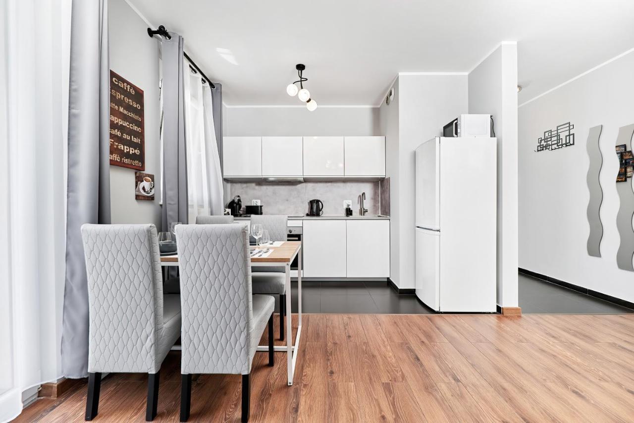 Apartment Wroclaw Sikorskiego With Free Garage By Renters Prestige Exteriör bild