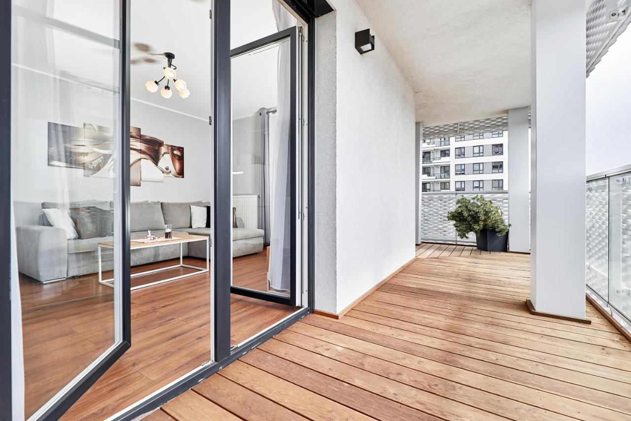Apartment Wroclaw Sikorskiego With Free Garage By Renters Prestige Exteriör bild