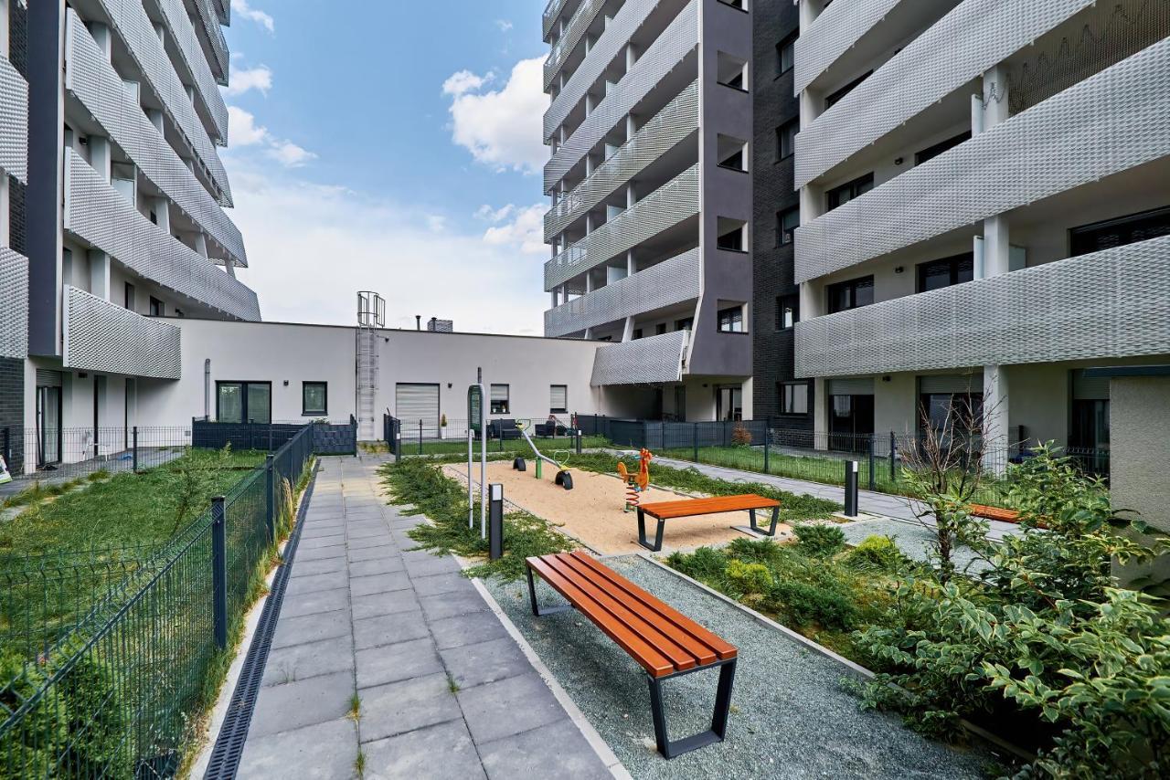 Apartment Wroclaw Sikorskiego With Free Garage By Renters Prestige Exteriör bild